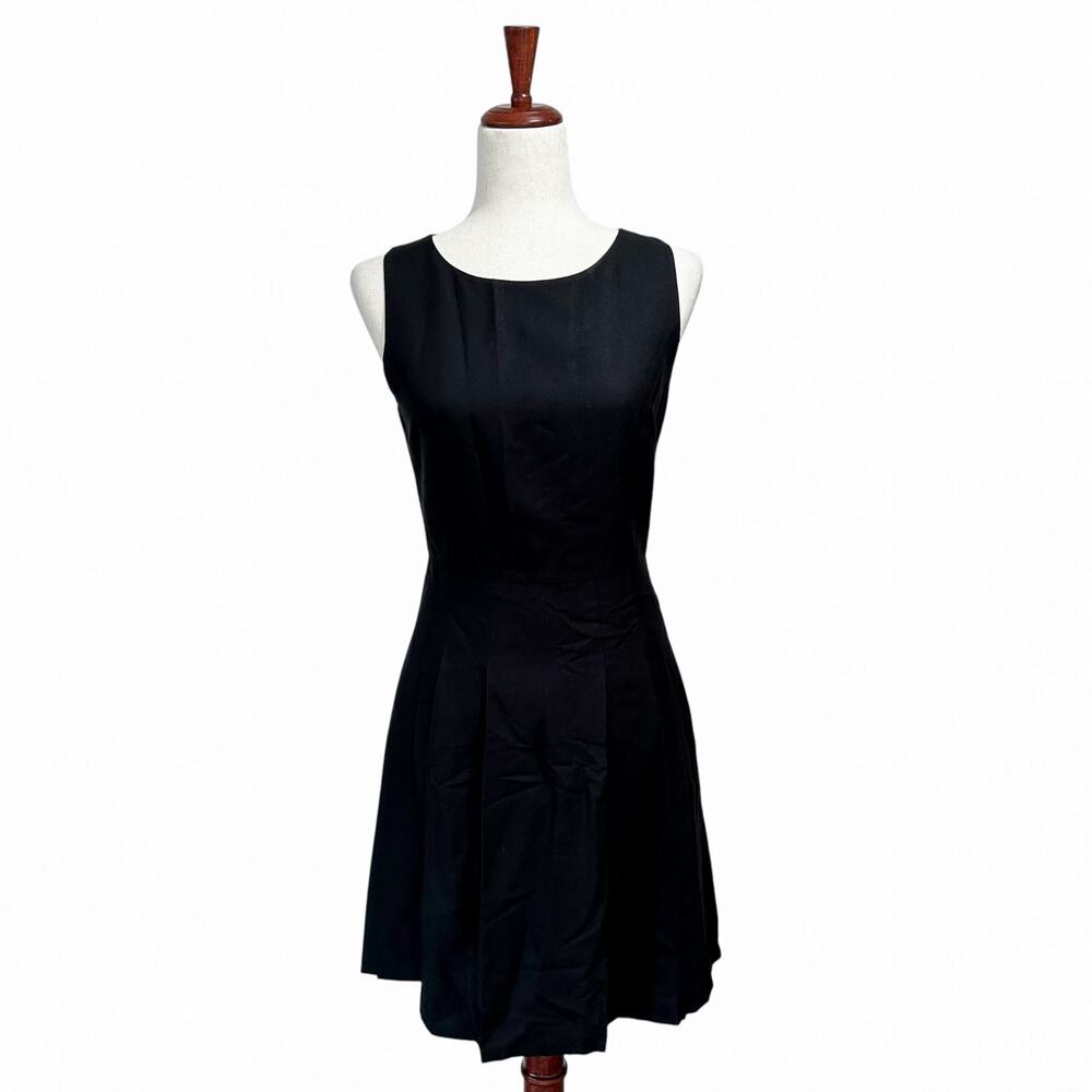 J McLaughlin Dress Size 0 Women's‎ Black Boatneck Classy Silk Sleeveless Midi